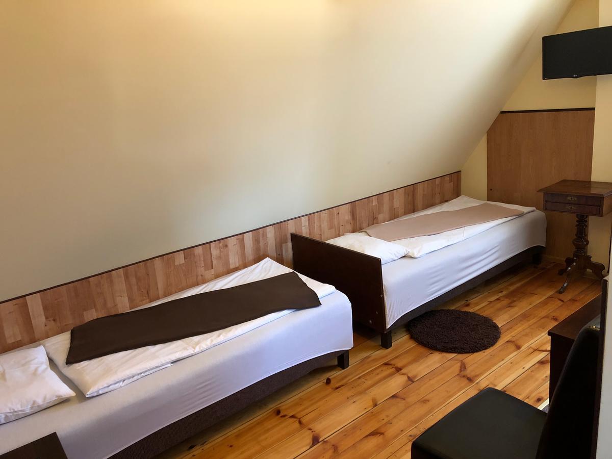 Hotel Villa Rezydent Вроцлав Экстерьер фото